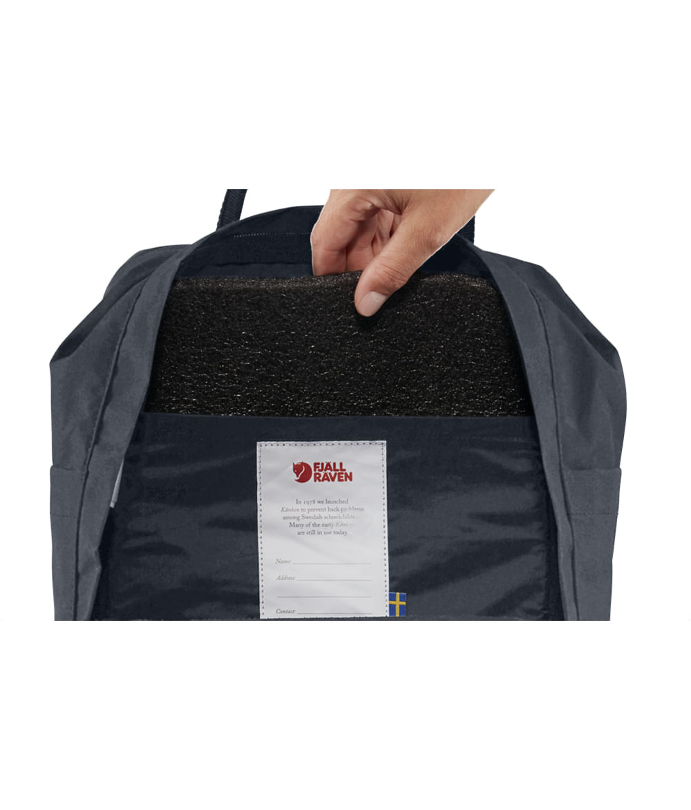 F27172031-Mochila-Kånken-Classica-Laptop-15-Graphite-3