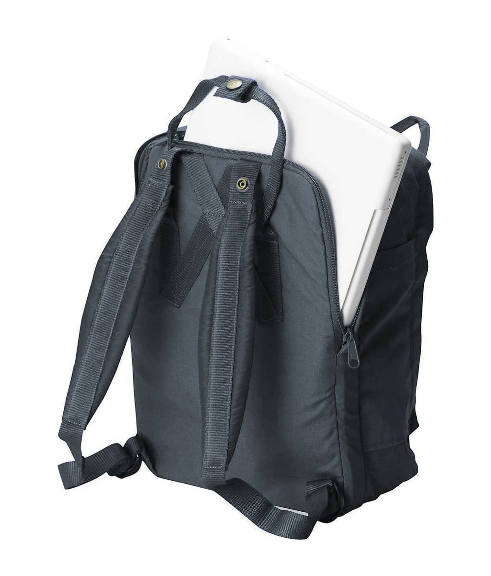 F27172031-Mochila-Kånken-Classica-Laptop-15-Graphite-2-