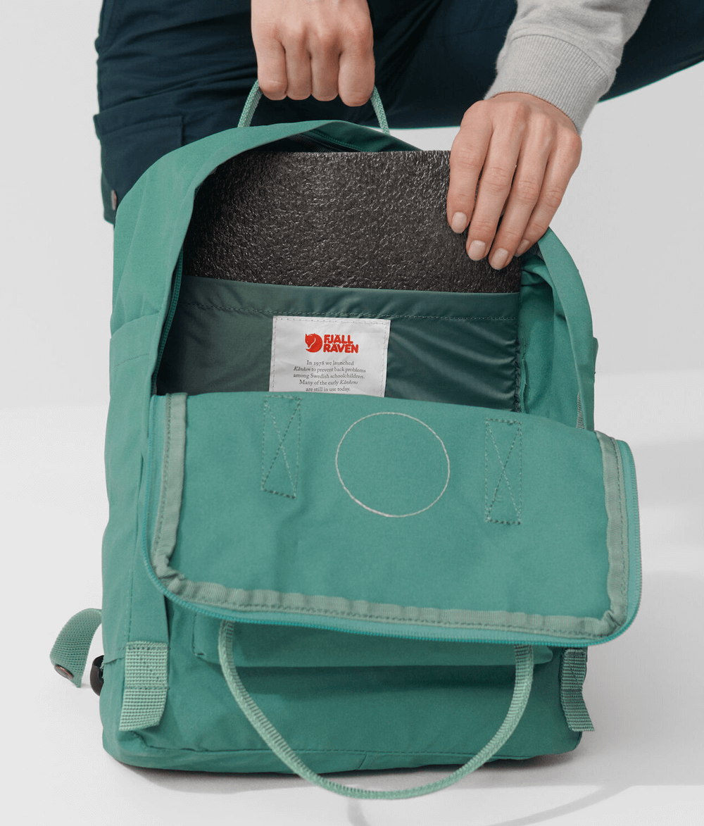 mochila-kanken-classica-F23510-detalhe-4