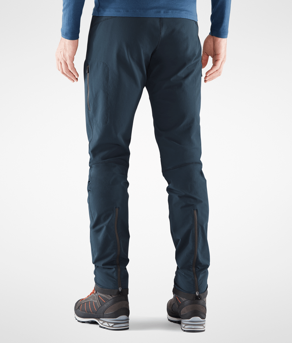 calca-masculina-bergtagen-stretch-F87401-detalhe-2