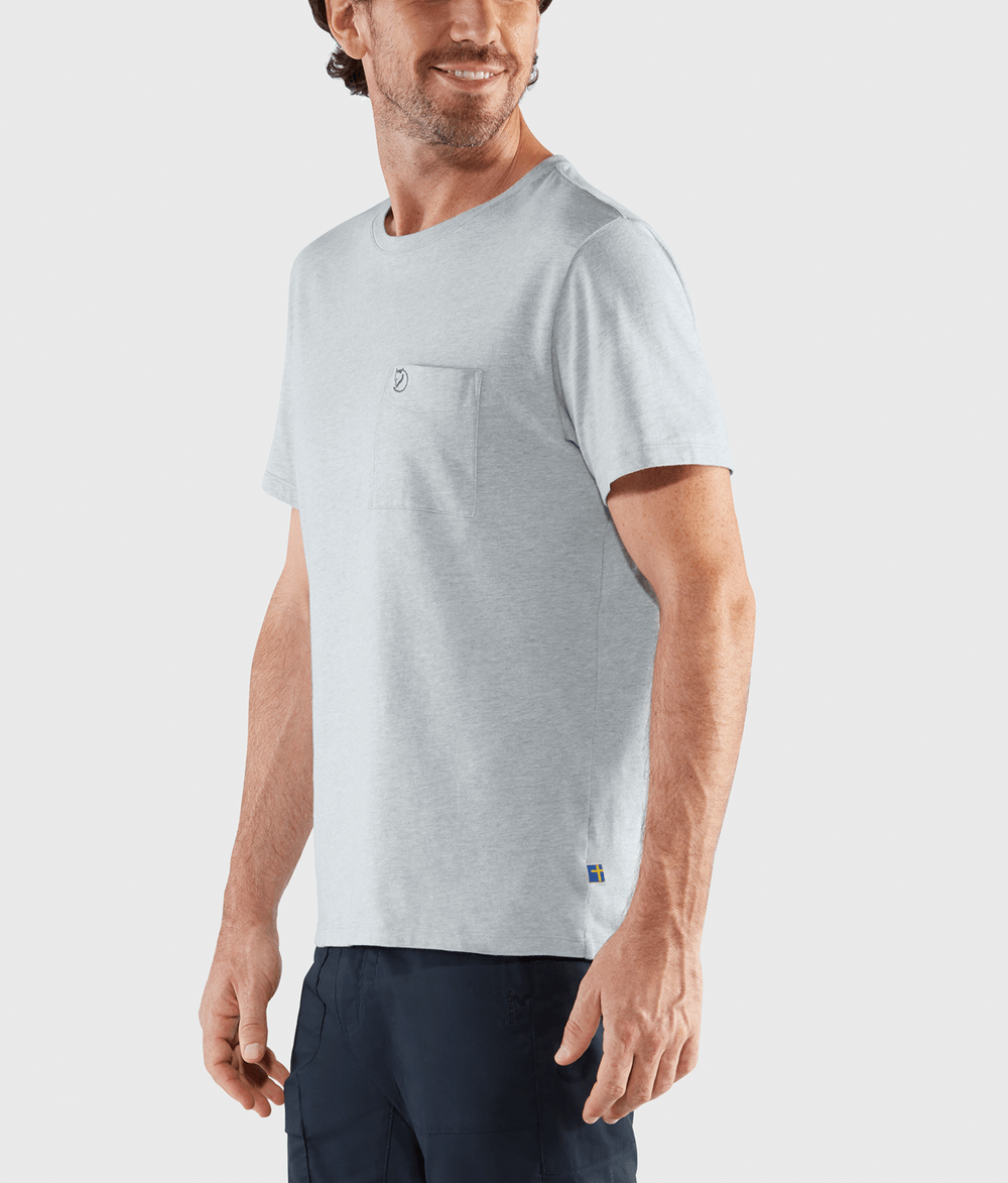 camiseta-masculina-ovik-F87042-detalhe-1