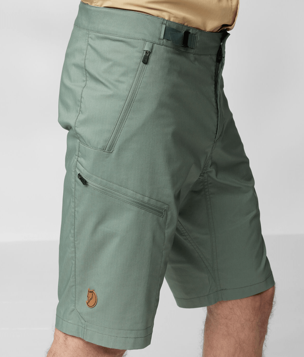 short-masculino-abisko-hike-patina-green-F86969F614-6