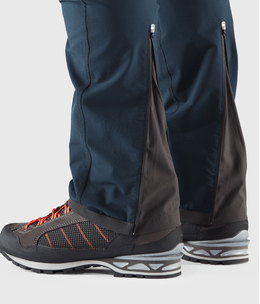 Calca-masculina-bergtagen-stretch-black-F87401-F550_9