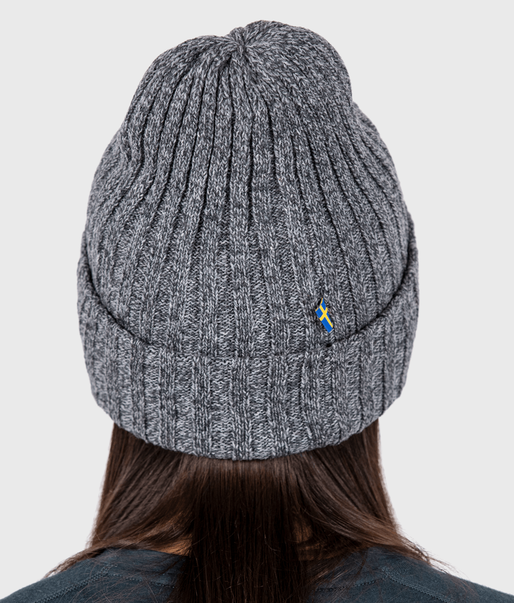 Gorro-byron-deep-sea-F77388-F574_6