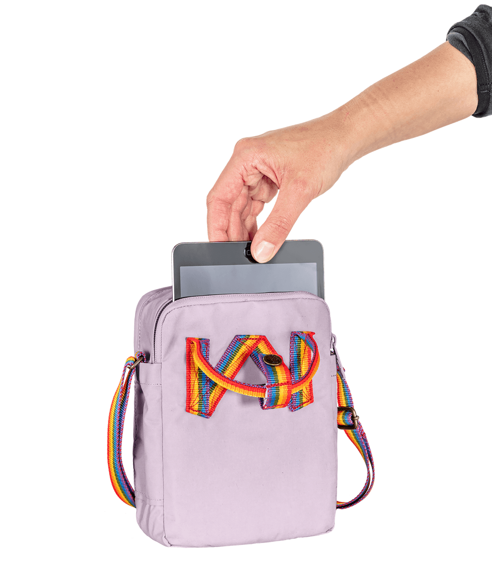 Bolsa-kanken-rainbow-sling-ochre-rainbow-pattern-F23623-F160907_4