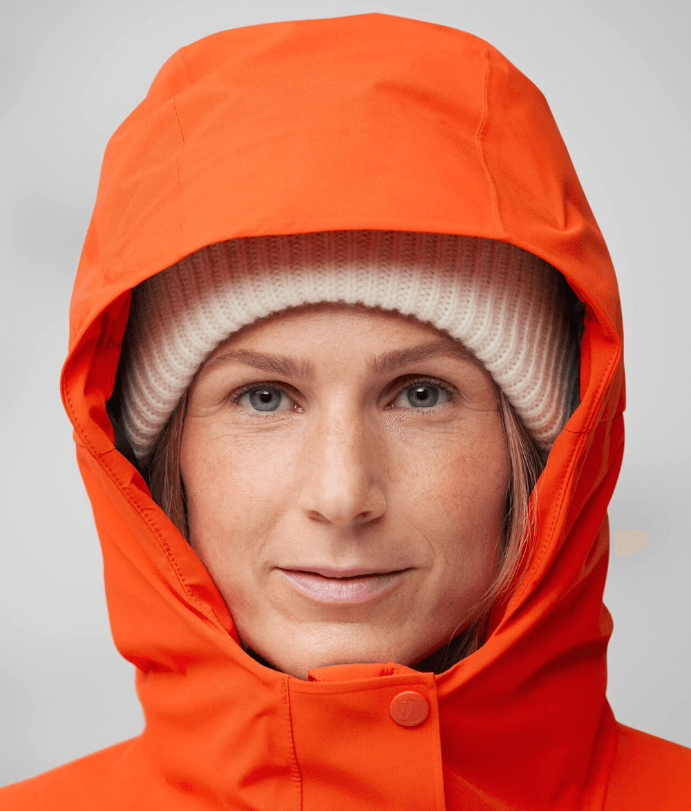 HC_Hydratic_Padded_Jacket_W_14500152-214_H_MODEL_FJR.png