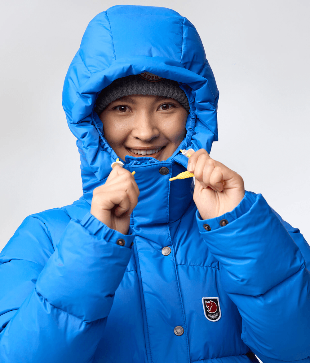 Expedition_Down_Lite_Jacket_W_89995-525_J_MODEL_FJR.png