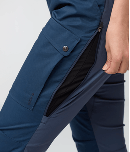 calca-feminina-abisko-hybrid-trail-navy-F14200142-F560-11.png