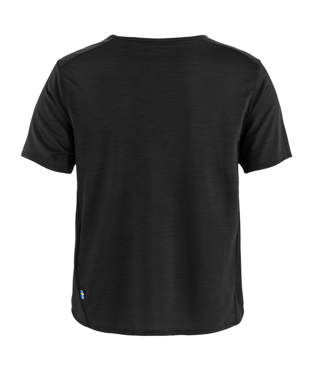 camiseta-feminina-abisko-lite-black-F14600203-F550-2.png